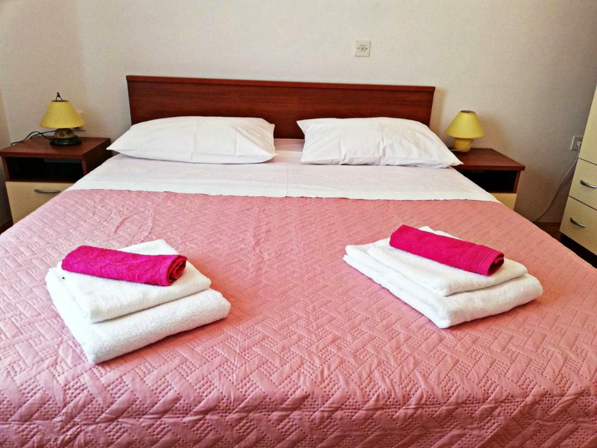 Apartmani Anda Trogir Exterior photo