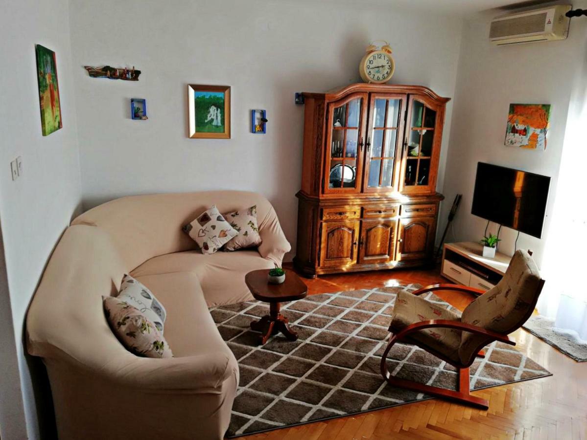 Apartmani Anda Trogir Exterior photo