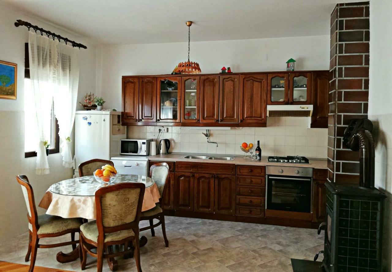 Apartmani Anda Trogir Exterior photo