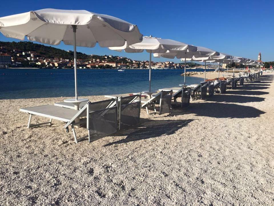 Apartmani Anda Trogir Exterior photo